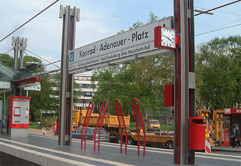 Bild Haltestelle Konrad-Adenauer-Platz